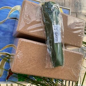 Gayo Cork Yoga blocks & strap